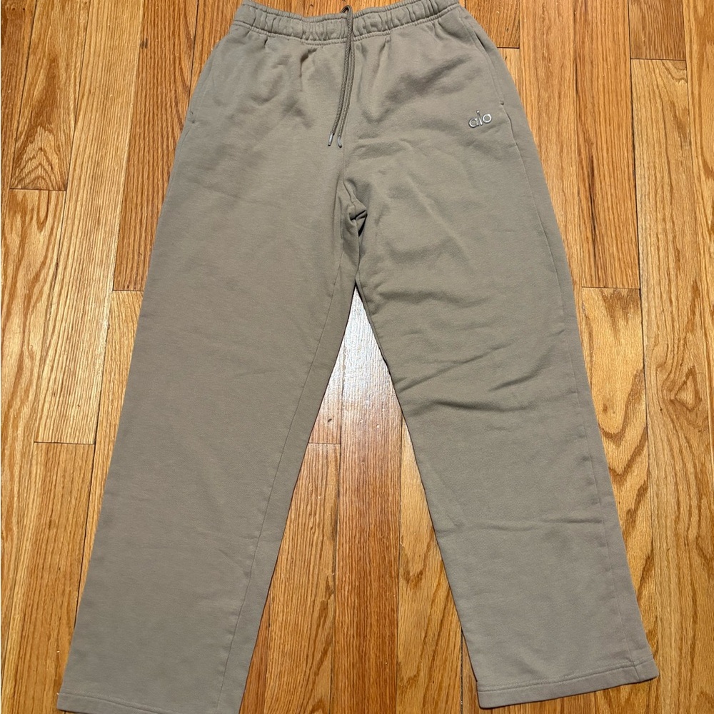ALO Yoga Taupe Sweatpants